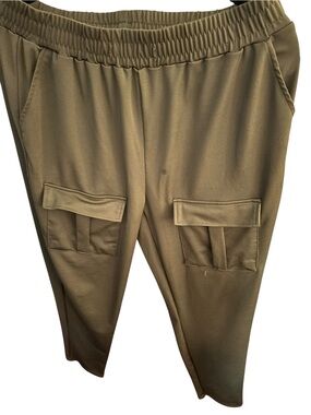 Avia Olive Cargo Jogger Pants with Flap Pockets